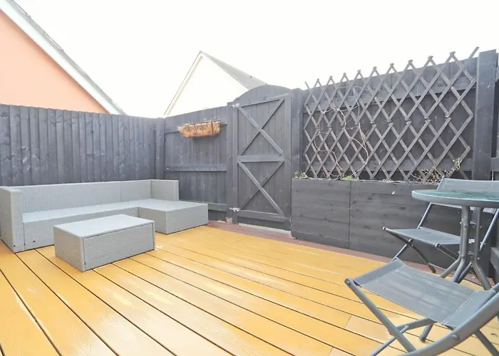 Broad Leaze 2 Apartment Bristol